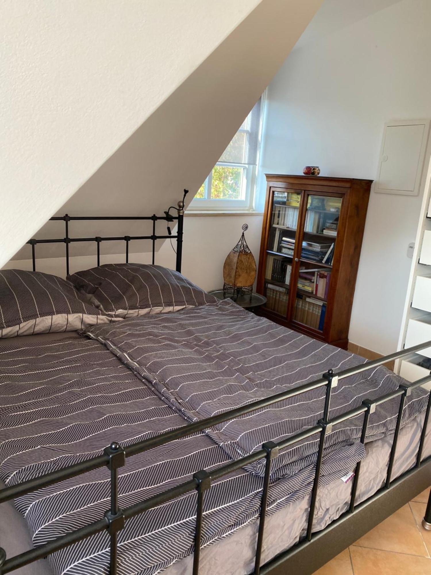 Helle Und Ruhige Dachgeschosswohnung Munich Extérieur photo