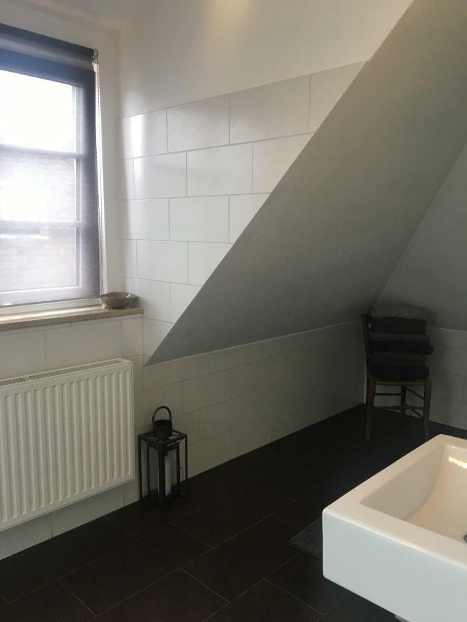 Helle Und Ruhige Dachgeschosswohnung Munich Extérieur photo