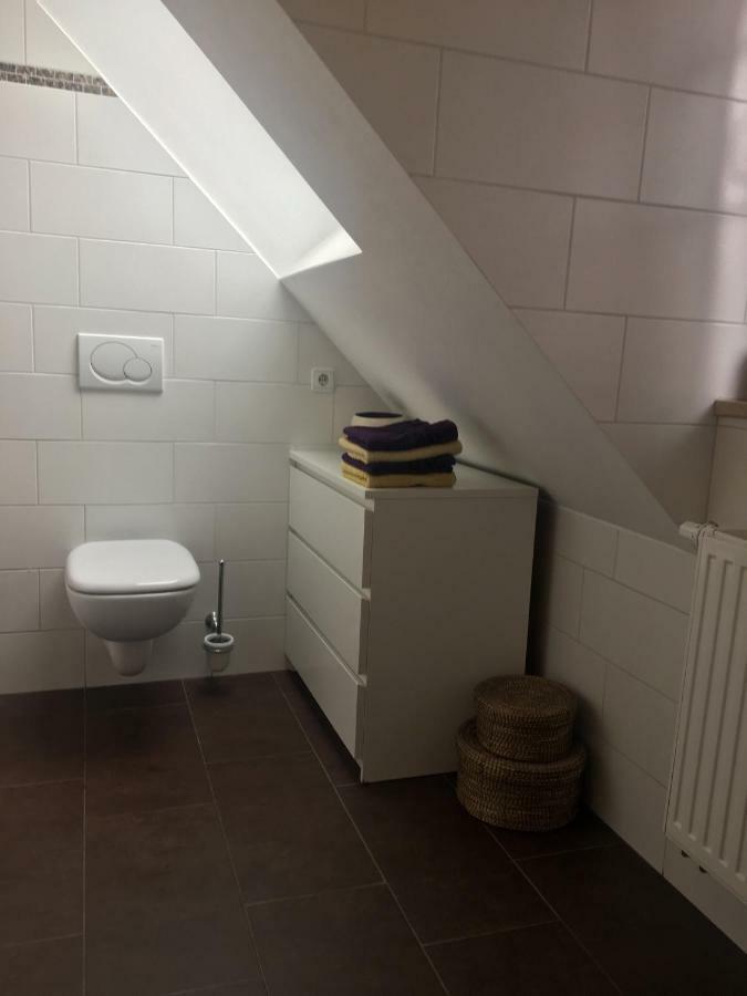Helle Und Ruhige Dachgeschosswohnung Munich Extérieur photo